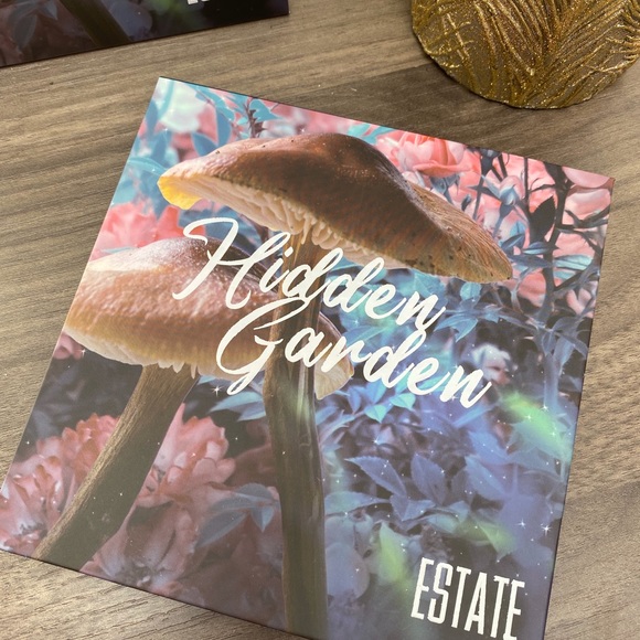 New Estate Cosmetics Hidden Garden Fall Colors Collection Eye Palette - Picture 5 of 7